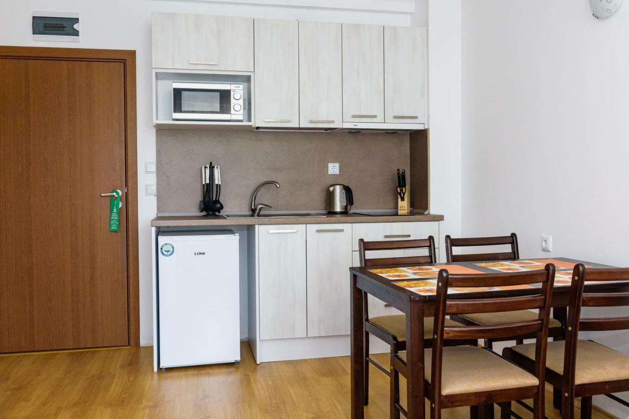 Apartment Sweet Homes